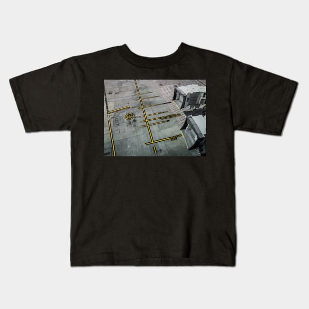 Ready for Arrival Kids T-Shirt by LukeDavidPhoto